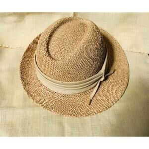 1970s Ladies Light Tan Beige Panama Straw Fedora Hat with Band 7 Medium